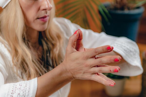 Pauza de la gel: cât durează refacerea reală a unghiei